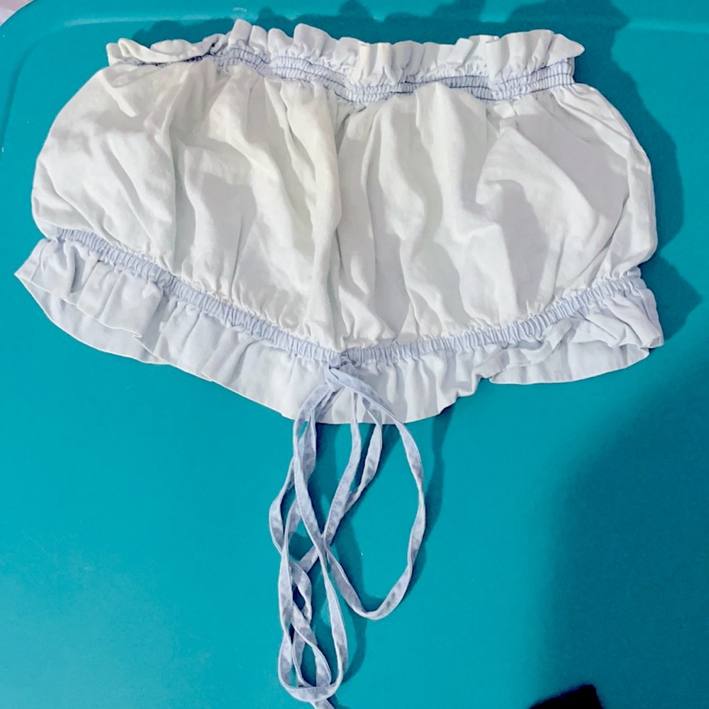 EGGIE Baby Blue Ruffle Bandeau Top Size M - Picture 2 of 2